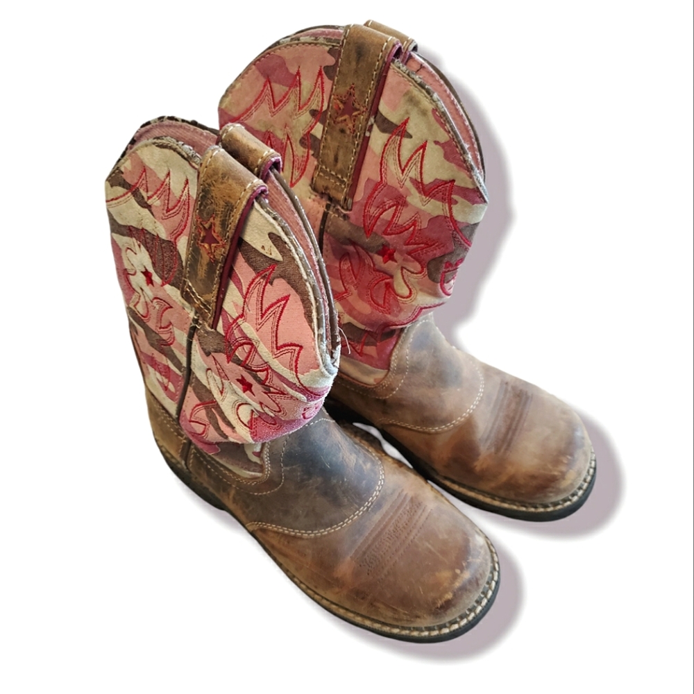 Girls ariat cowboy cowgirl boots pink camo camouflage size 1.5